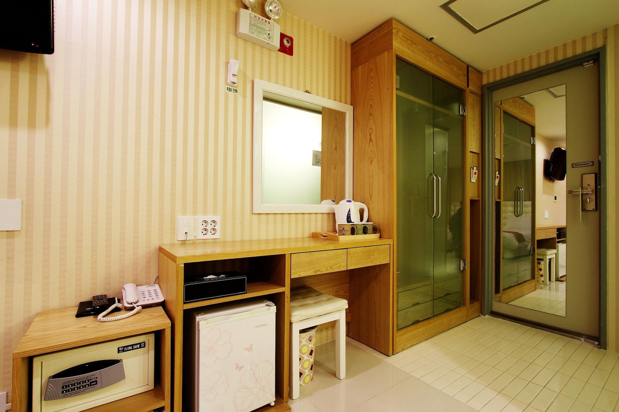 Hotel Cozy Myeongdong